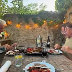 Le Petit Saint Antoine, Suedfrankreich Mit Privatem Pool, Garten, Design, Kamin, E-ladestation Bei Narbonne * Bizanet
