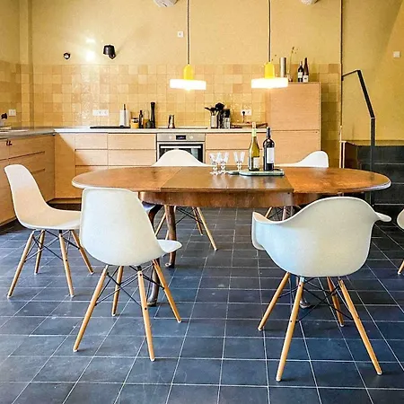 Le Petit Saint Antoine, Suedfrankreich Mit Privatem Pool, Garten, Design, Kamin, E-ladestation Bei Narbonne Bizanet
