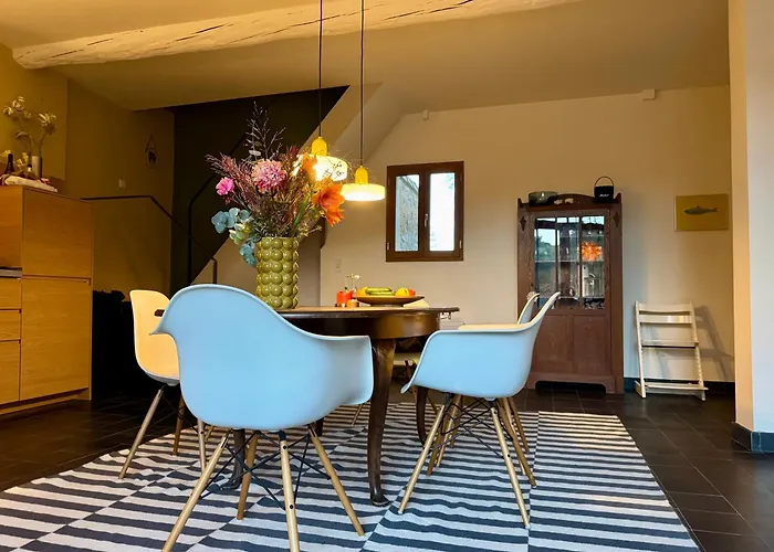 Nyaraló Le Petit Saint Antoine, Ferienhaus Suedfrankreich Mit Privatem Pool, Garten, Design, Kamin, E-Ladestation Bei Narbonne *